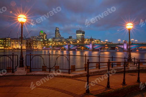 Preview: Southwark Bridge panorama