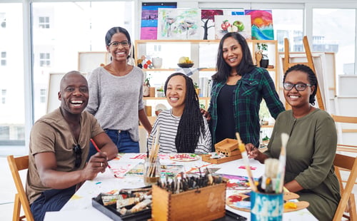 Preview: Painting is a hobby for anyone