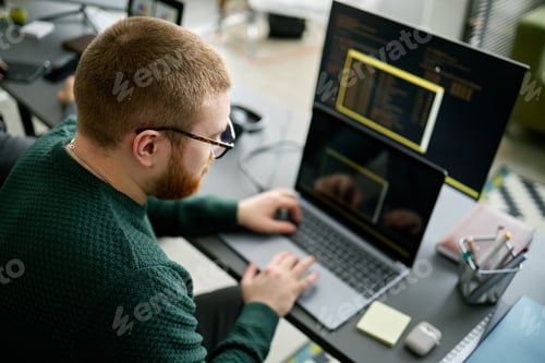 Preview: Coding in Office with Multiple Monitors and Laptop