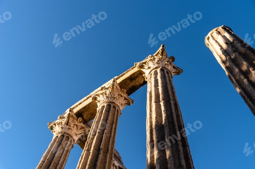Preview: Roman Temple of Diana in Evora, Portugal