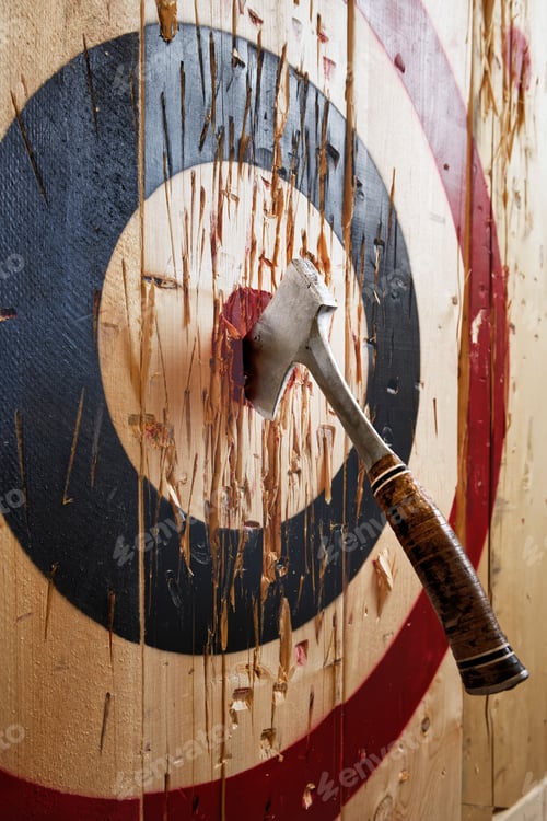 Preview: Vertical of a bullseye with a throwing axe