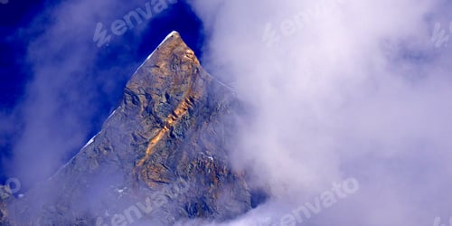 Preview: Machapuchare Holy Mountain, Annapurna Conservation Area, Himalaya, Nepal