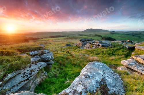 Preview: Garrow tor 010