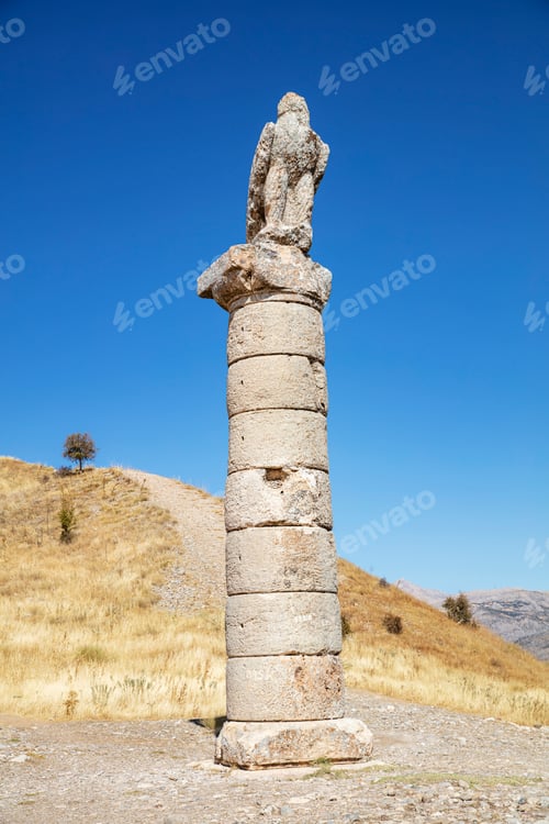 Preview: Karakus Tumulus (Monument Grave). Adiyaman, Turkey