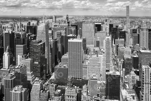 Preview: Black and white picture of Manhattan, NYC.