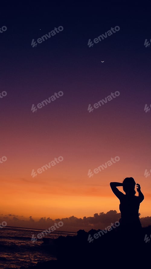 Preview: Orange sunset and ocean