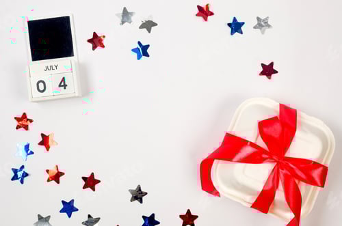 Preview: Festive July 4th Picnic Box on White Background
