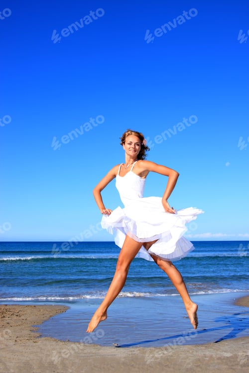 Preview: young woman on the beach