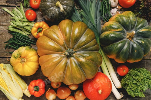 Preview: Beautiful arrengament of autumn vegetables on wooden table