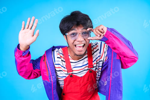 Preview: Man Waving Hand