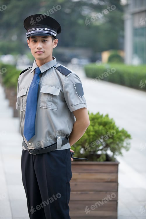 Preview: Portrait of security staff