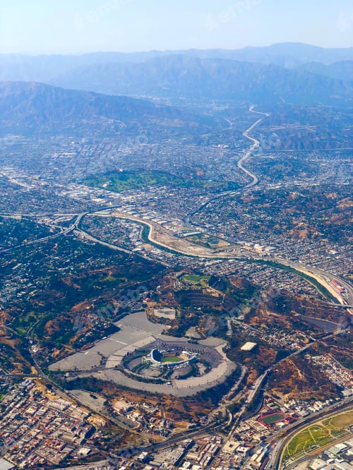 Preview: Flying over Los Angeles