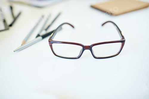 Preview: Eyewear on desk