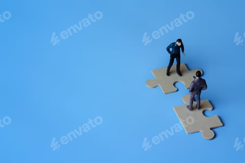 Preview: Business mergers and acquisitions, partnership concept