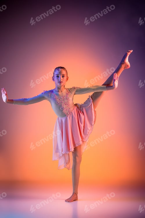 Preview: The teen modern ballet dancer