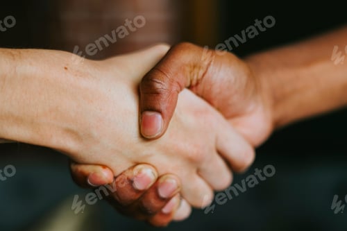 Preview: friends support each other in difficult times, mental health