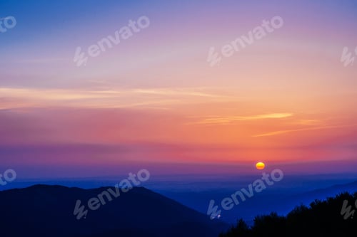 Preview: Fantastic sunset in the mountains of Ukraine