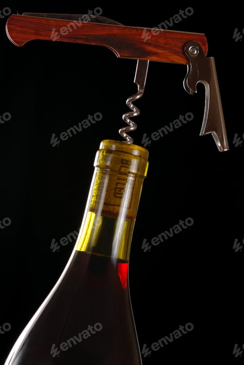 Preview: Opening a wine bottle