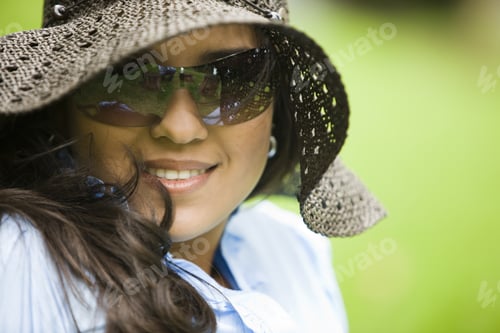 Preview: Beautiful Fashion Girl With Hat And Sunglasses - Smiling Outdoors