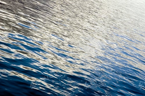Preview: Reflection Of White Clouds And Sky On Surface Of Lake