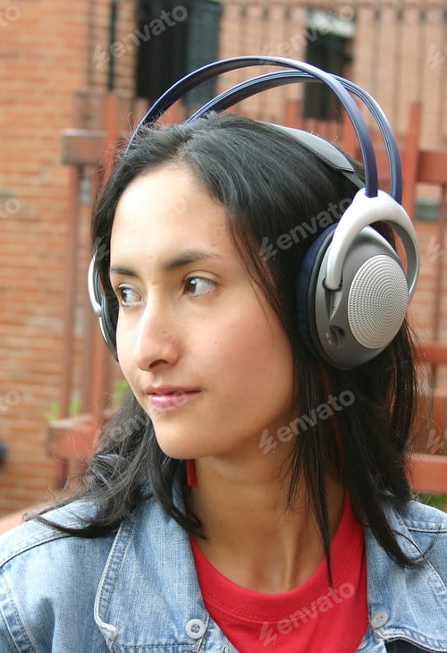 Preview: Girl'S Portrait With Headphones
