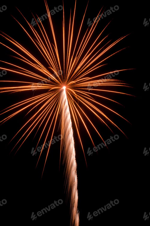 Preview: Feathery Rocket Trail Up To Yellowish Burst Of Fireworks