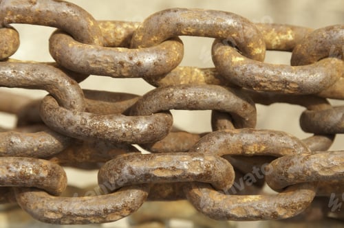 Preview: Rusty Links Of Chains