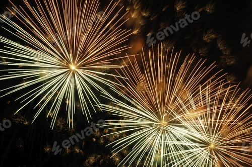 Preview: Three Bursts Of Fireworks In Proximity
