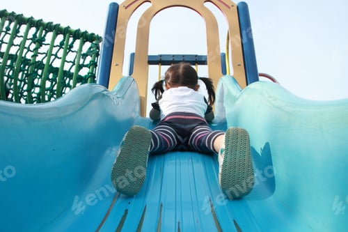 Preview: Japanese Girl On The Slide (2 Years Old)