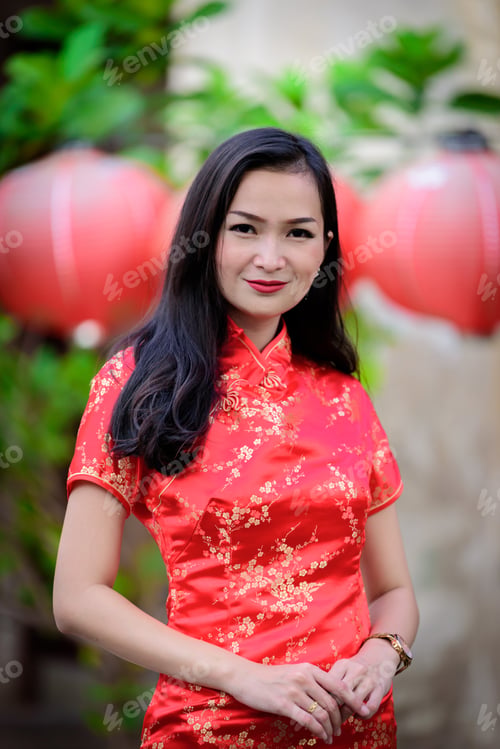 Preview: Portrait Of Asian Chinese And Thai Girl With Happy Chinese New Year Concept.