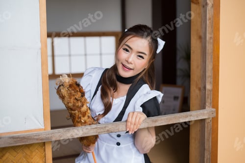 Preview: Japanese Style Maid Cosplay Cute Girl