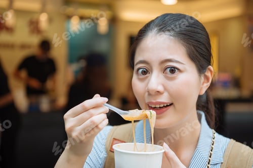 Preview: Asian Female Travel Backpacker Looking Camera Eating Vermicelli Noodles Famous Shop Located In