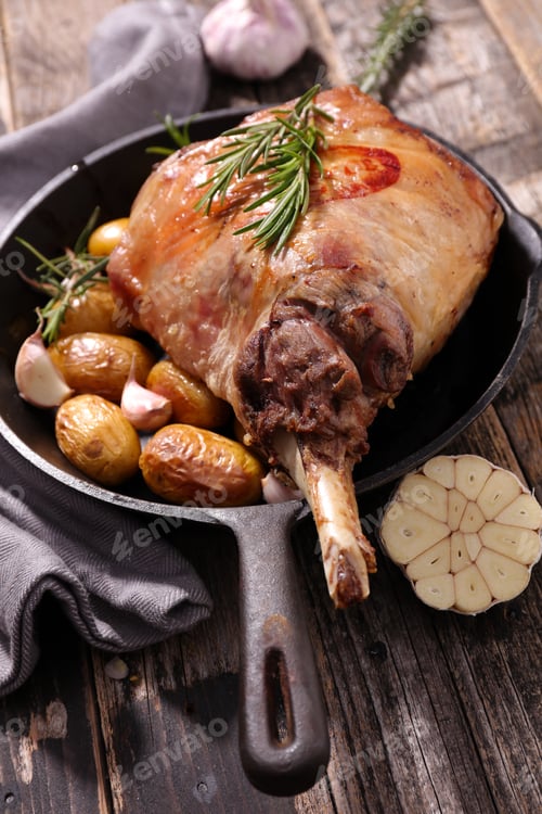Preview: Baked Lamb Leg