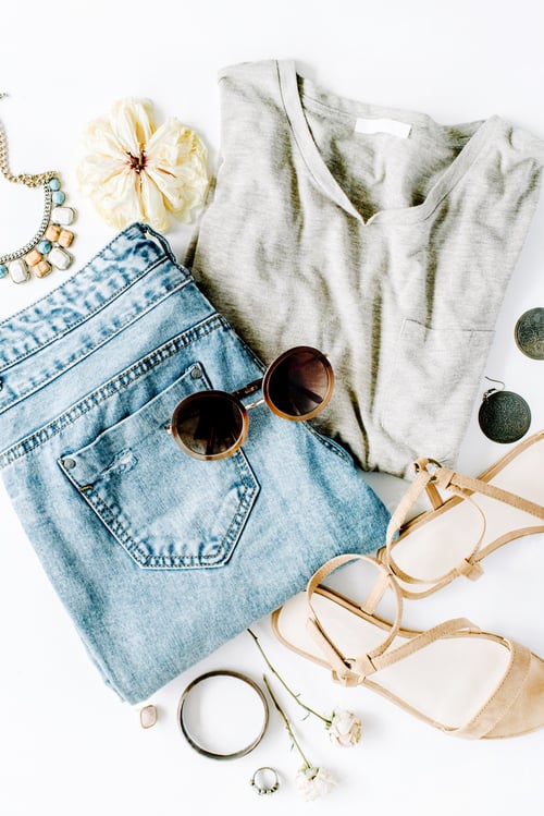 Preview: Flat Lay Feminini Clothes And Accessories Collage With Shirt, Jeans Shorts, Sunglasses, Bracelet