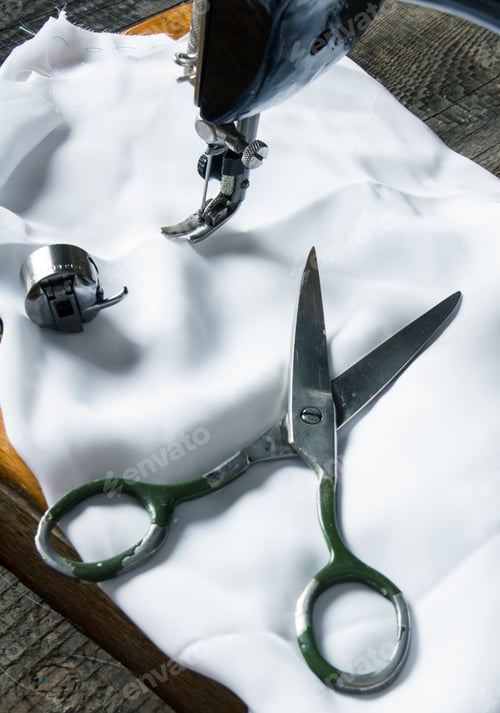 Preview: Sewing. The Sewing Machine And Tools.