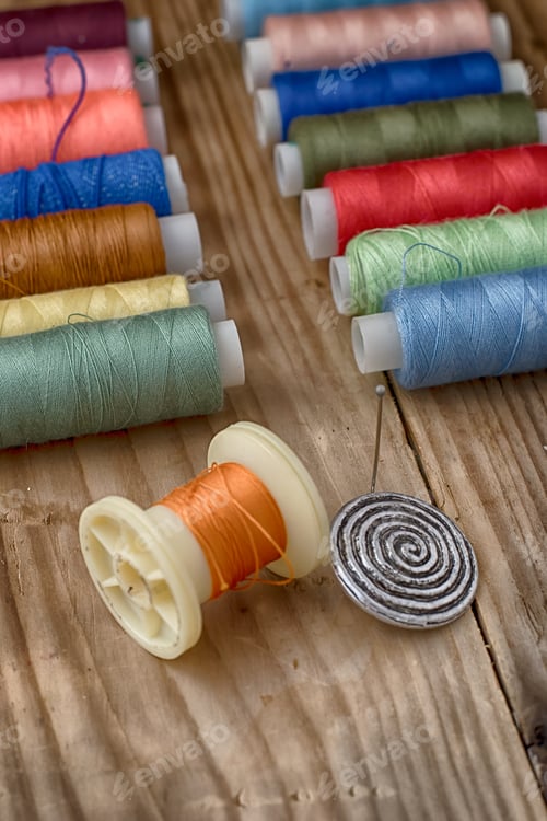 Preview: Instruments Of Repairman Clothing And Thread