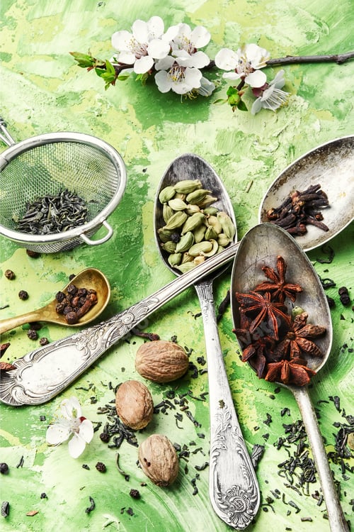 Preview: Cinnamon And Spices For An Invigorating For The Masala Tea