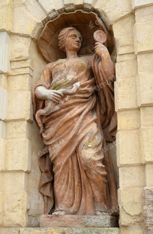 Preview: Statue Symbolizing Prudence Near Petrovsky Gate Of The Peter And Paul Fortress In Saint Petersburg