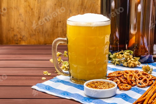 Preview: Oktoberfest Set. Light Beer, Pretzels, Mustard, Sesame Straw, Hop. Traditional German Cuisine