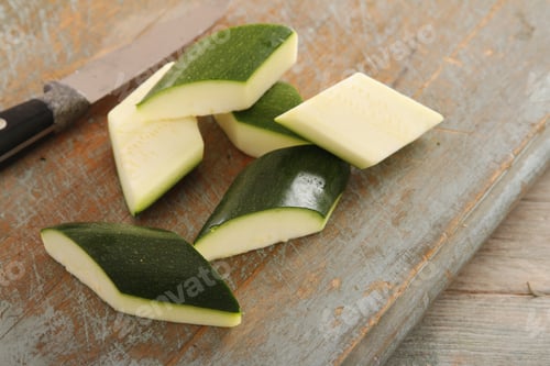 Preview: Courgette Diamond Cut