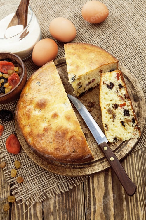 Preview: Semolina Cake With Dried Fruits On A Cutting Board. Mannik