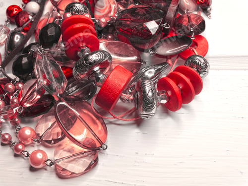 Preview: Jewelry Background Fashion Beads Necklace With Bright Crystals
