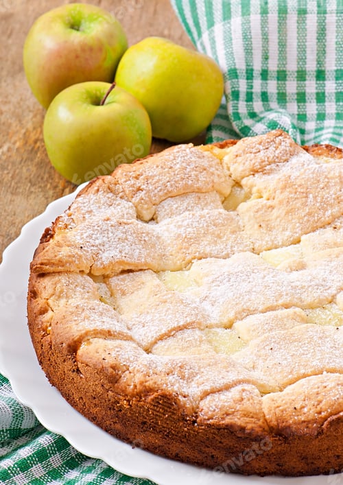 Preview: Apple Pie With Custard