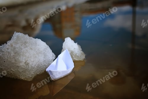 Preview: Tinted Photo Paper Boat On Spring Street