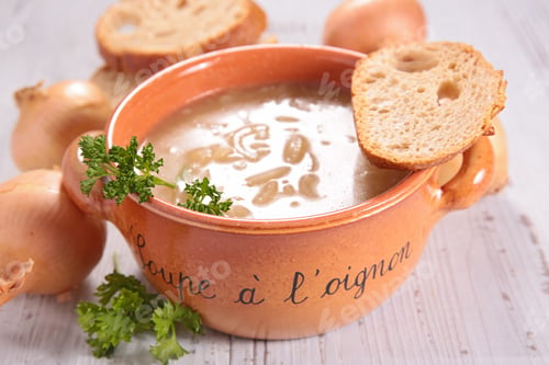 Preview: Onion Soup