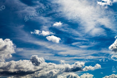 Blauer Himmel, Wolken