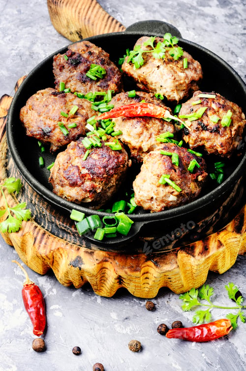 Preview: Roasted Beef Meatballs In Cast-Iron Skillet.Delicious Cutlet