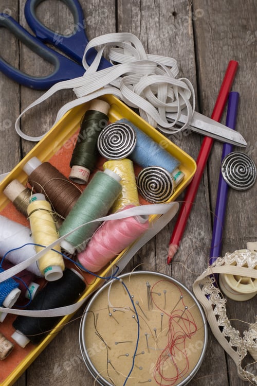 Preview: Instruments Of Repairman Clothing And Thread