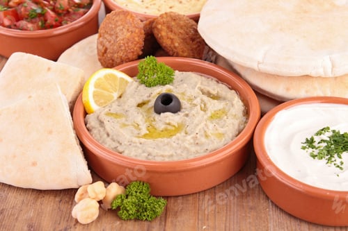 Preview: Hummus, Aubergine Caviar And Pita Bread