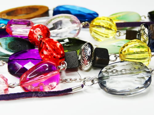 Preview: Jewelry Beads With Bright Colorful Crystals Luxury Fashion Accessory Background
